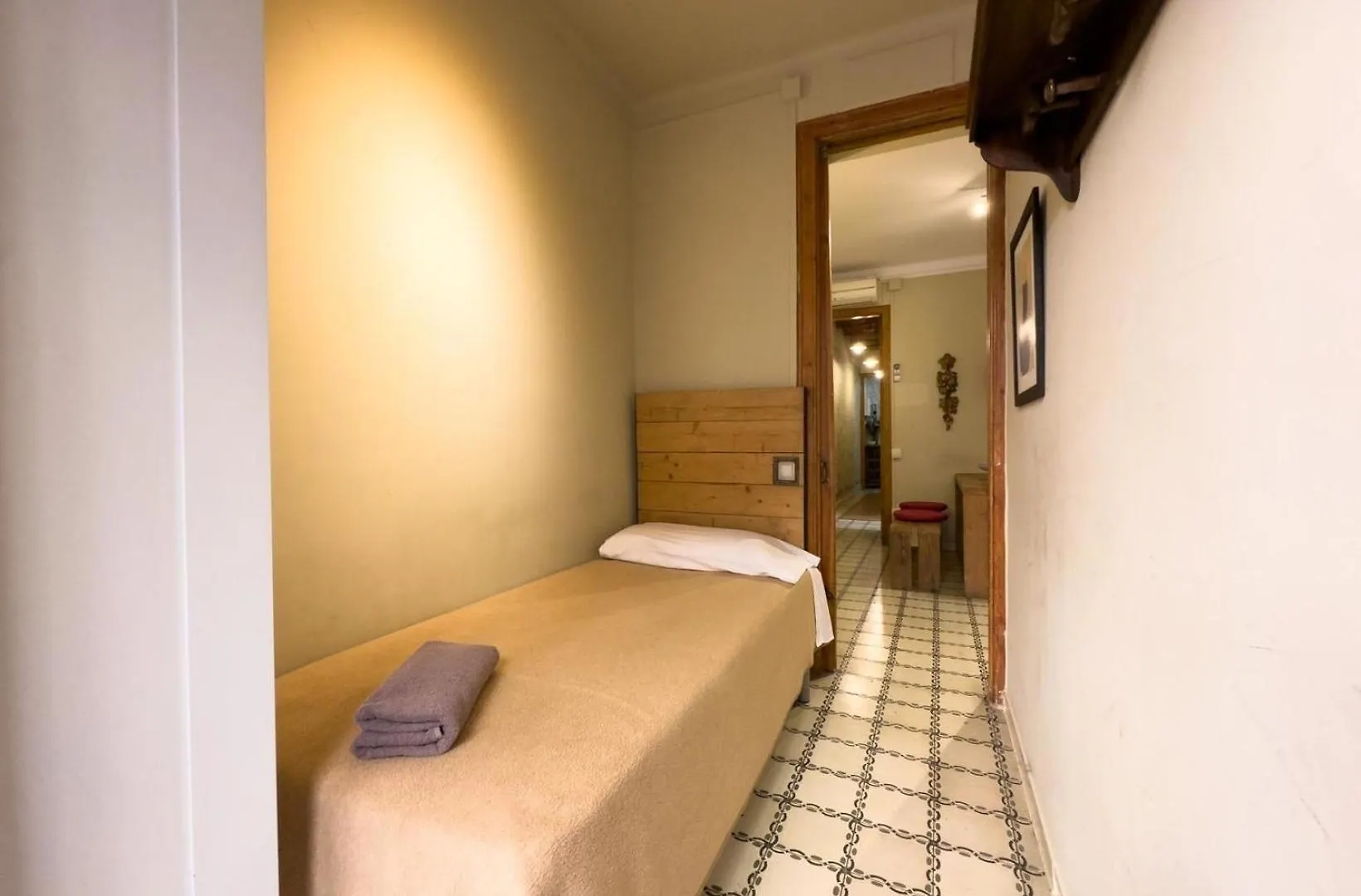 Ferienwohnung Fuer 3 Personen Ca 65 Qm In Barcelona-Gracia, Costa Brava Costa Del Maresme Barcelona
