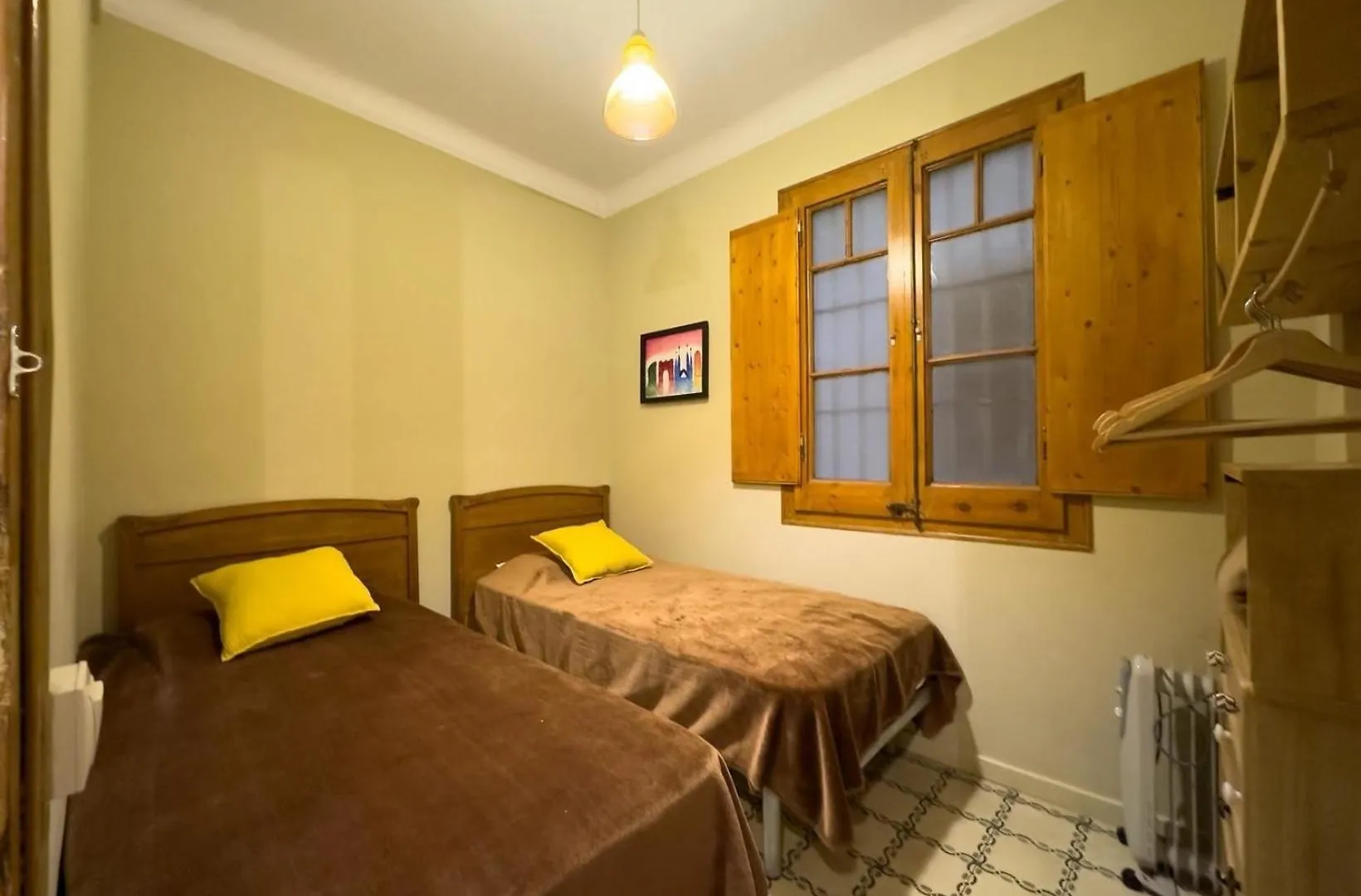 Apartment Ferienwohnung Fuer 3 Personen Ca 65 Qm In Barcelona-Gracia, Costa Brava Costa Del Maresme