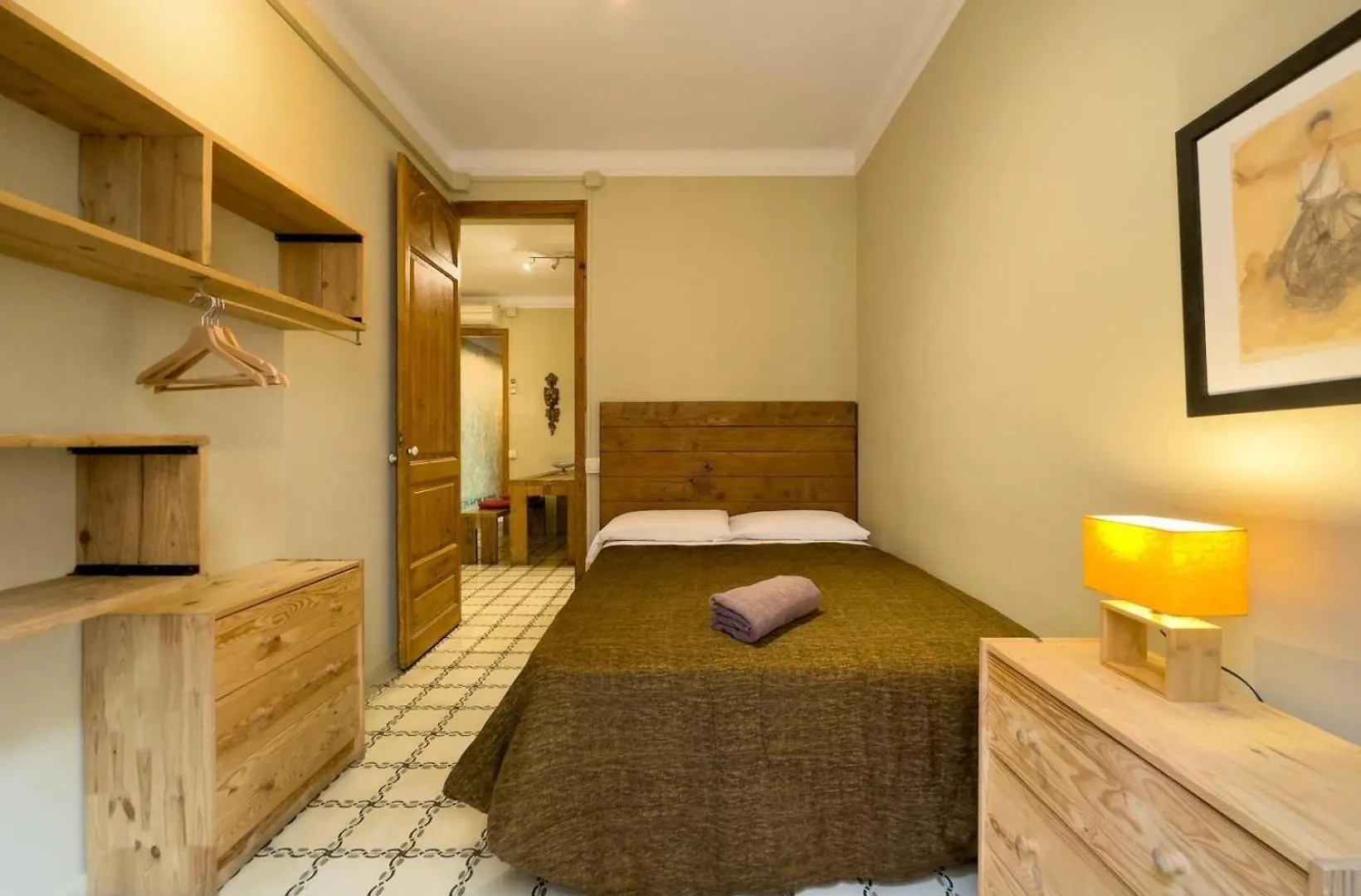 Ferienwohnung Fuer 3 Personen Ca 65 Qm In Barcelona-Gracia, Costa Brava Costa Del Maresme Apartment