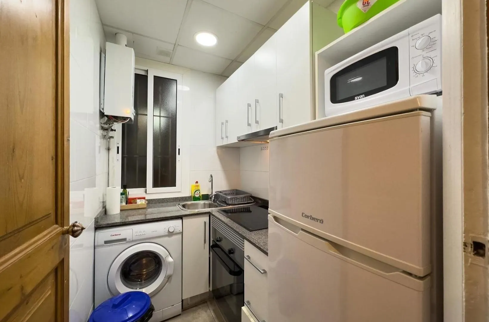 Ferienwohnung Fuer 3 Personen Ca 65 Qm In Barcelona-Gracia, Costa Brava Costa Del Maresme Spain